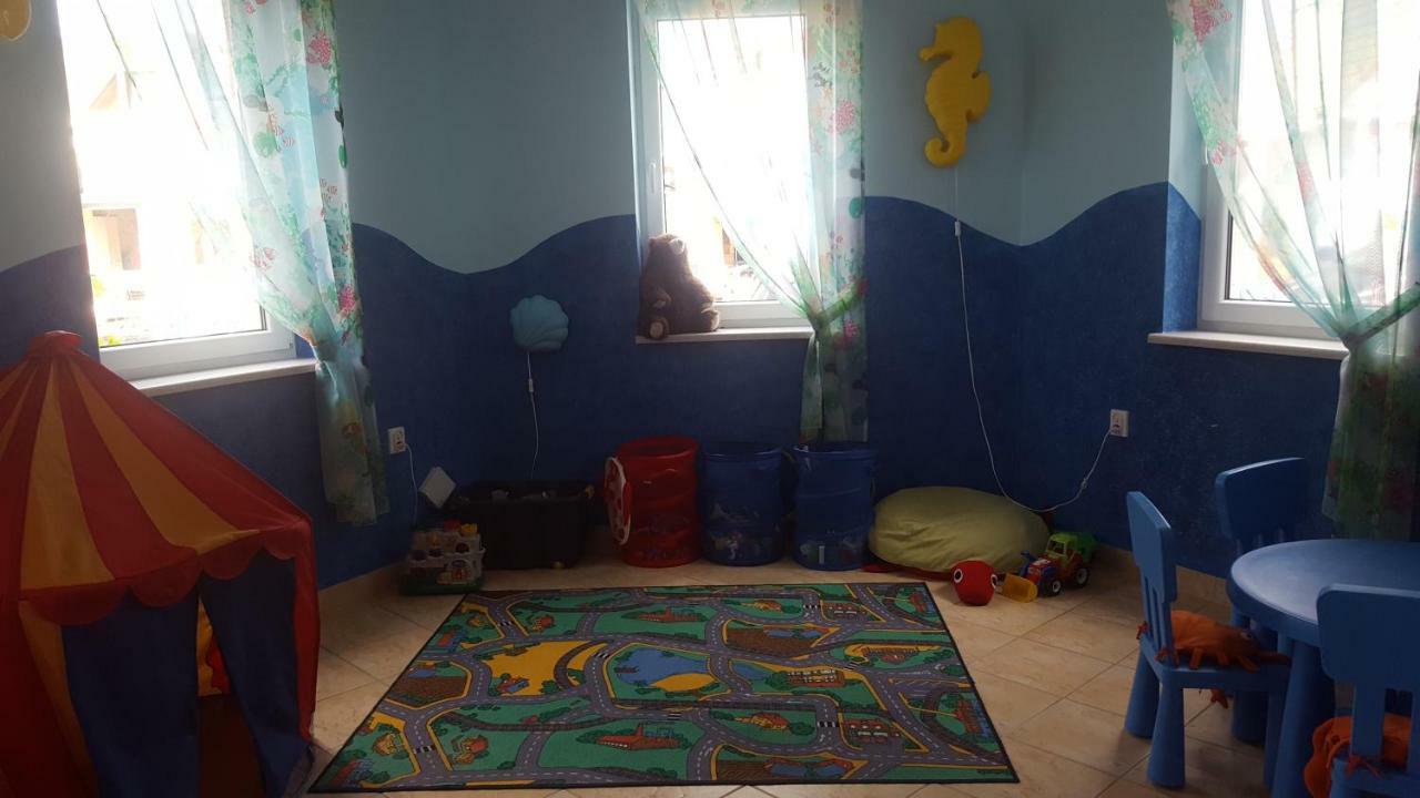 Bed and Breakfast Posejdon Ustronie Morskie Esterno foto