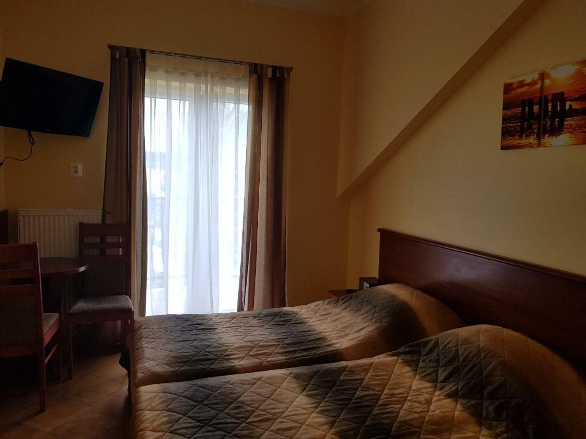 Bed and Breakfast Posejdon Ustronie Morskie Esterno foto